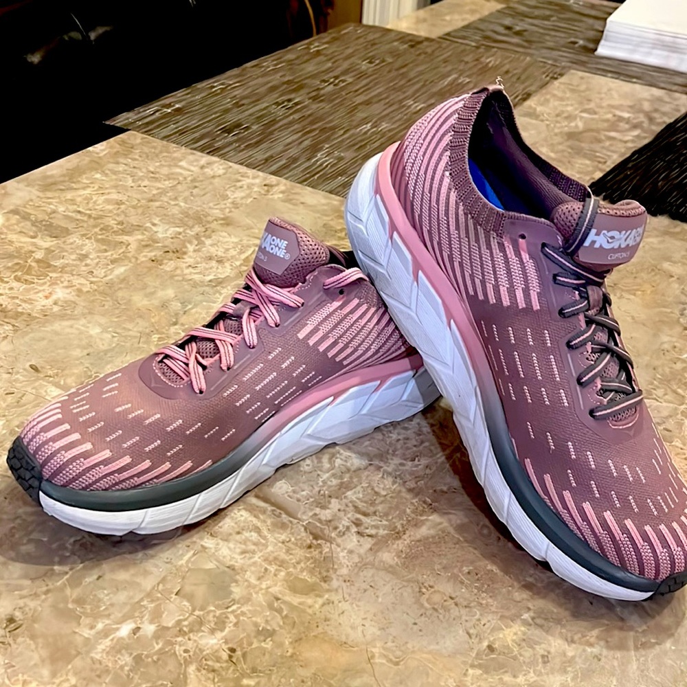 Hoka Clifton 5 Shoes